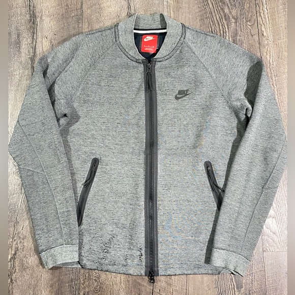 NIKE Tech Fleece Varsity Men’s Jacket - Picture 2 of 7